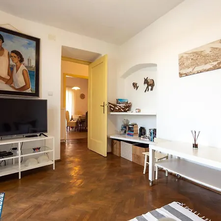 Apartment Julietta Rab Town Exterior photo